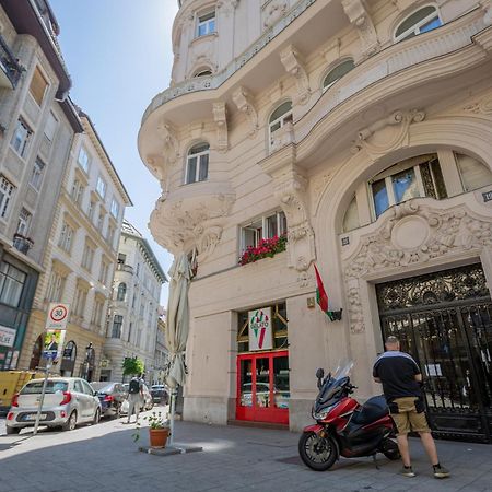 Iranyi Studio Budapest Eksteriør bilde