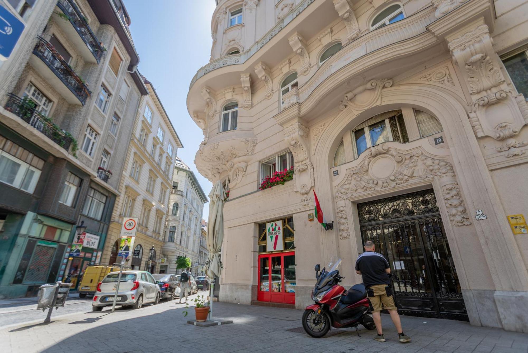Iranyi Studio Budapest Eksteriør bilde